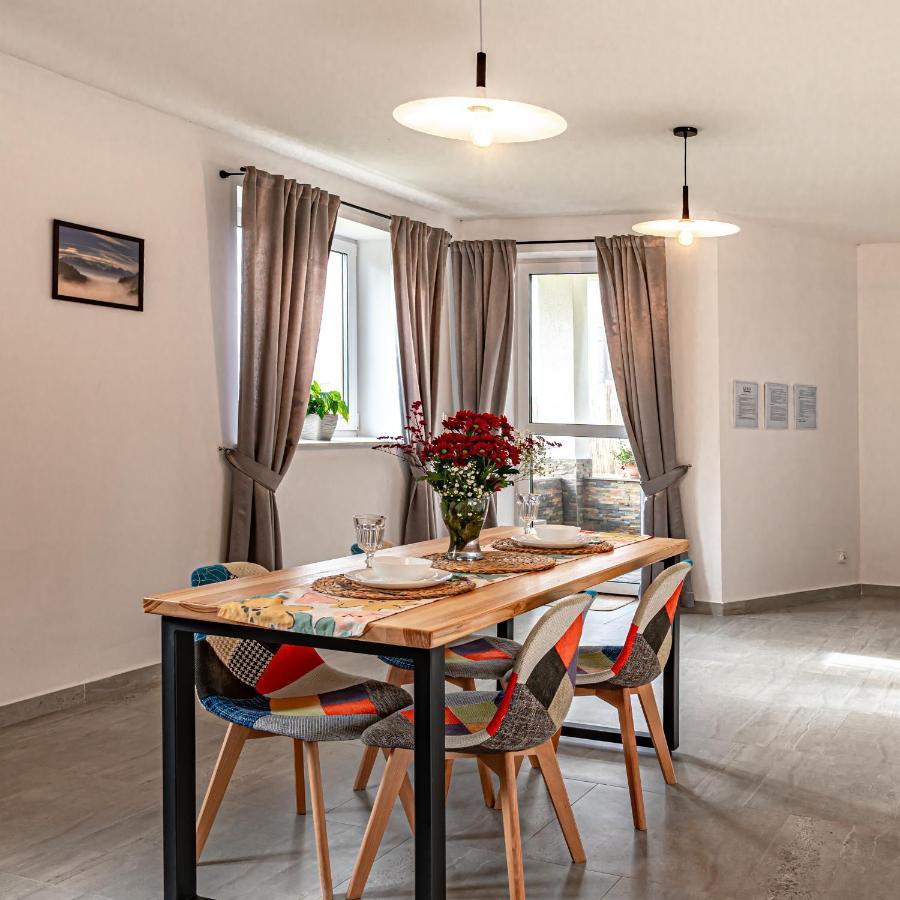 Velo Apartamenty Czorsztyn Bagian luar foto